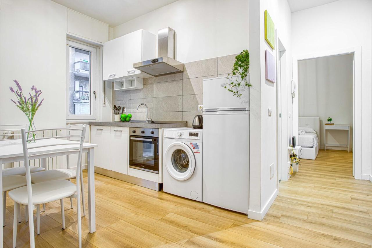 Apartament Joivy Warm And Inviting Flat With Balcony Mediolan Zewnętrze zdjęcie