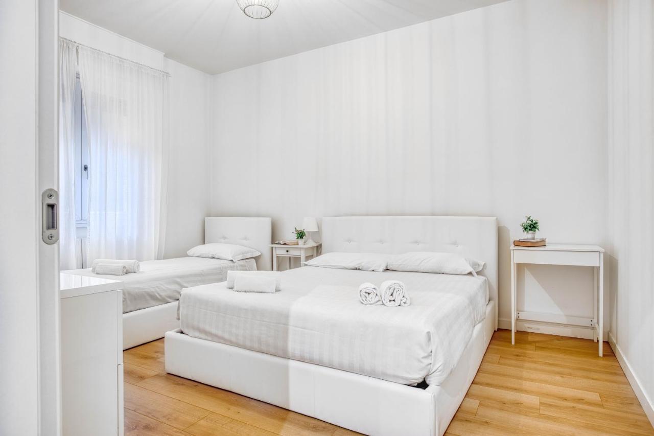 Apartament Joivy Warm And Inviting Flat With Balcony Mediolan Zewnętrze zdjęcie
